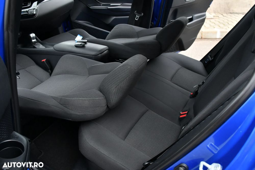 Toyota C-HR Hybrid Business-Edition - 21