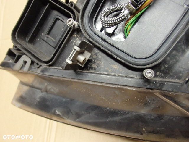 BMW E92 E93 LAMPA PRAWA PRZÓD XENON 7162130 WERSJA UK   RAF-AUTO CZĘŚCI BMW - 5