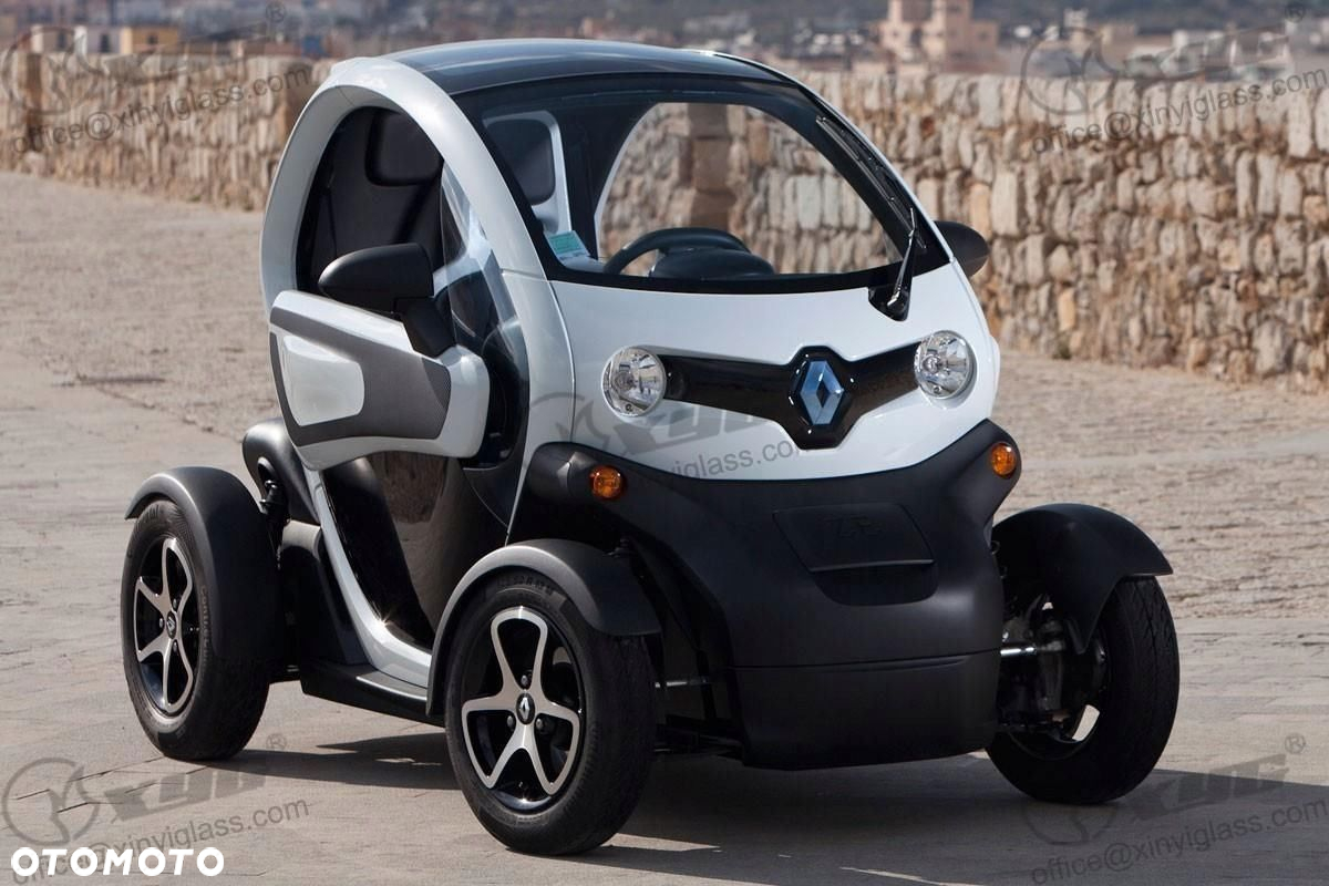 SZYBA CZOŁOWA RENAULT TWIZY 2011- - 2