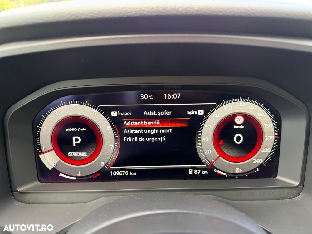 Nissan Qashqai 1.3 l MHEV X-Tronic 4WD Tekna Plus - 36