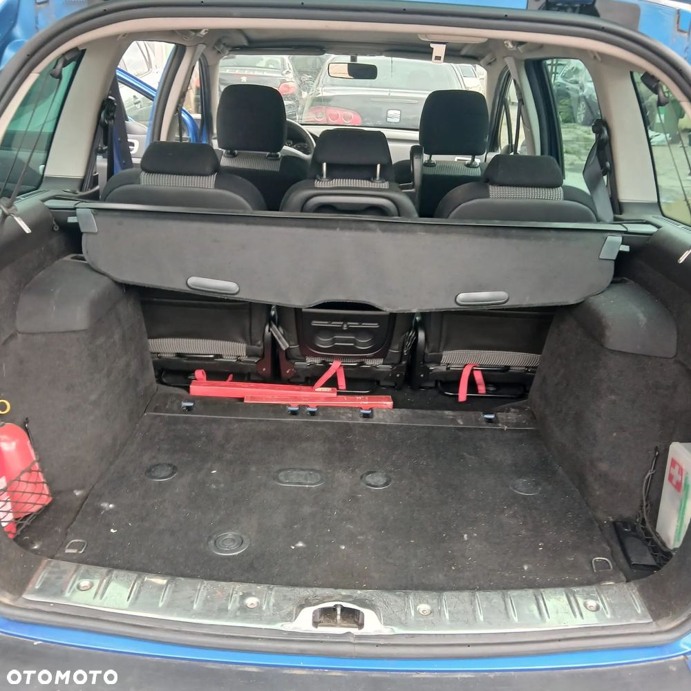 Peugeot 307 HDi SW 110 Premium - 8