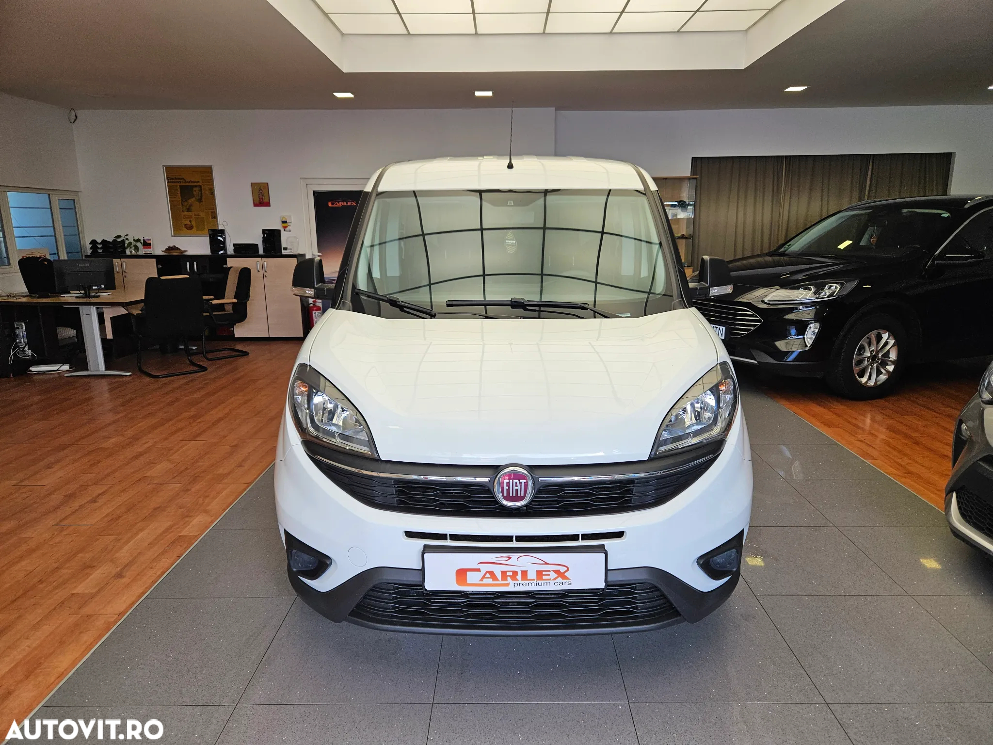 Fiat Doblo Combi 1.6 Mjet 105 CP Maxi Confort - 3