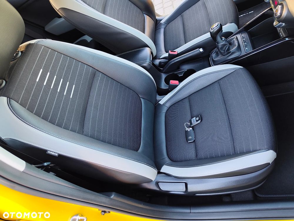Kia Stonic - 23