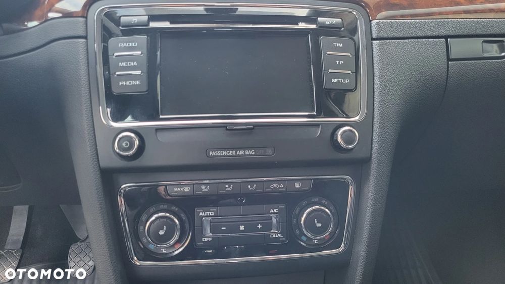 Skoda Superb 2.0 TDI Ambition - 12