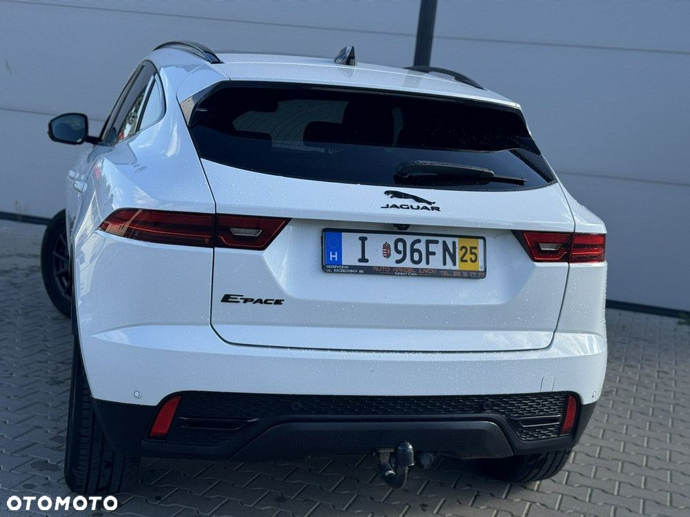 Jaguar E-Pace - 13