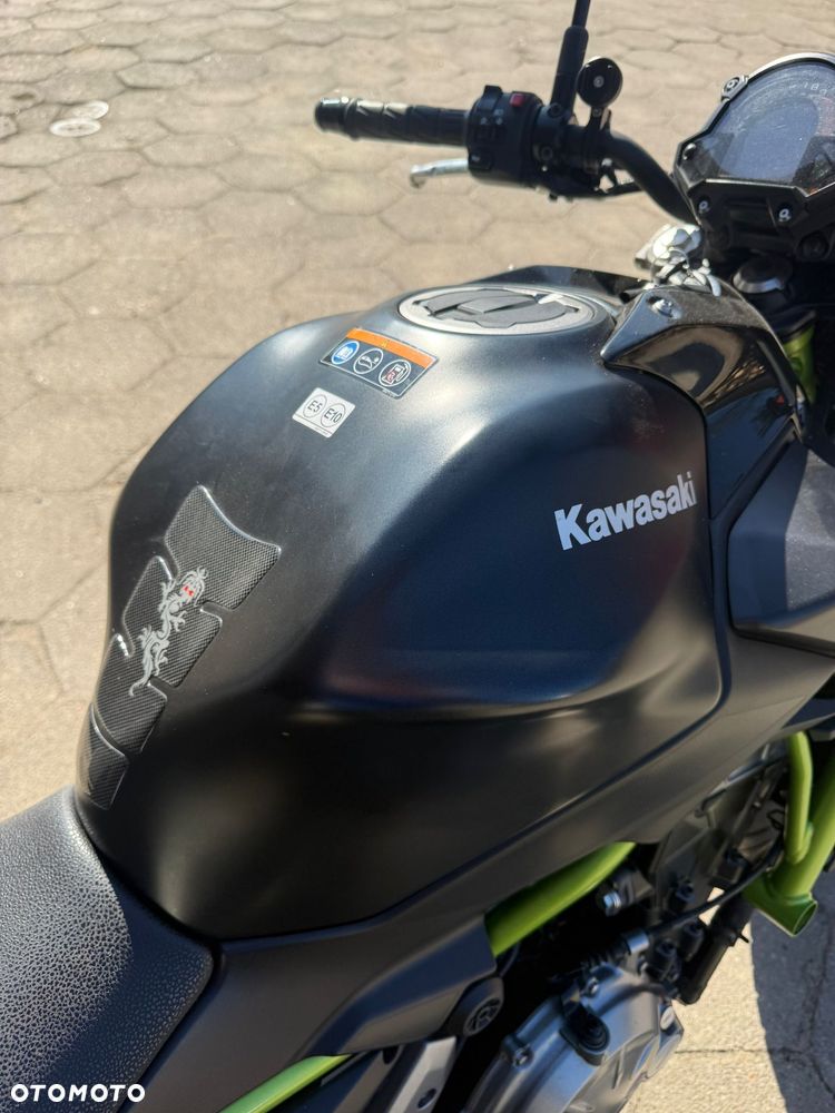 Kawasaki Z 650 - 11