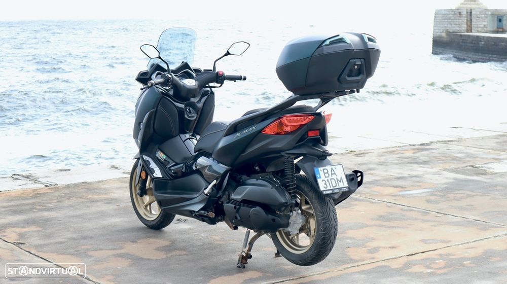 Yamaha X-Max Tech Max - 16