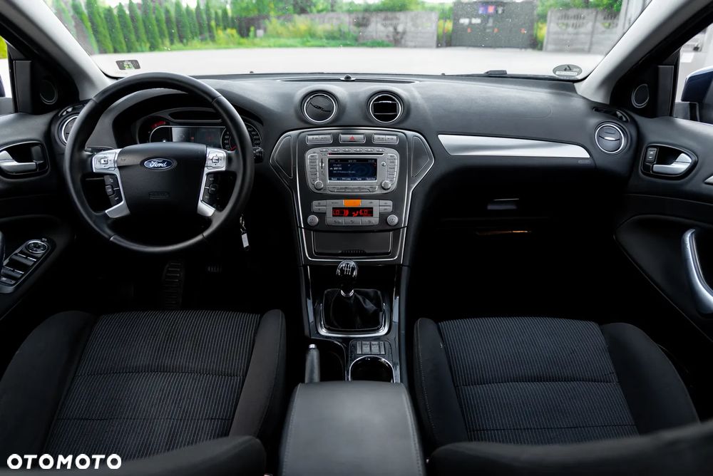 Ford Mondeo 2.0 TDCi Titanium S - 27
