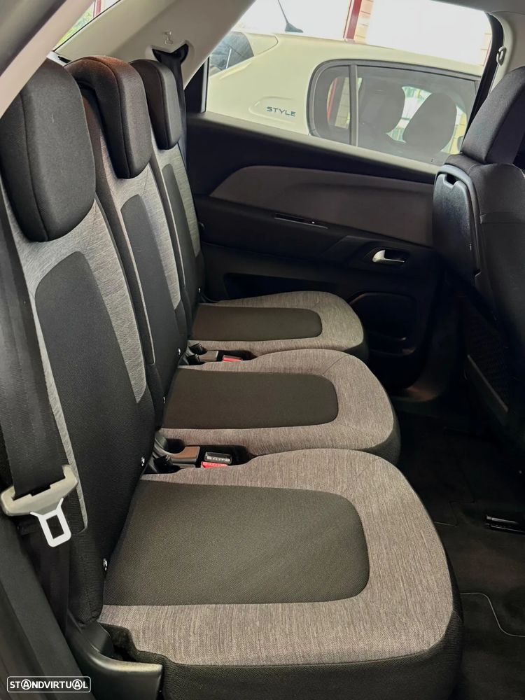 Citroën C4 Spacetourer 1.2 PureTech Feel EAT8 - 15