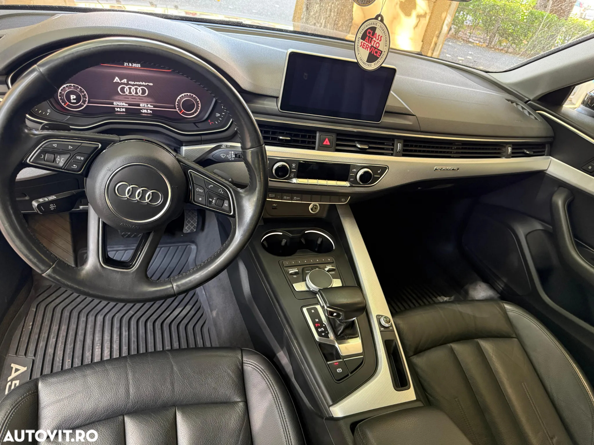Audi A4 2.0 TFSI S tronic quattro - 6