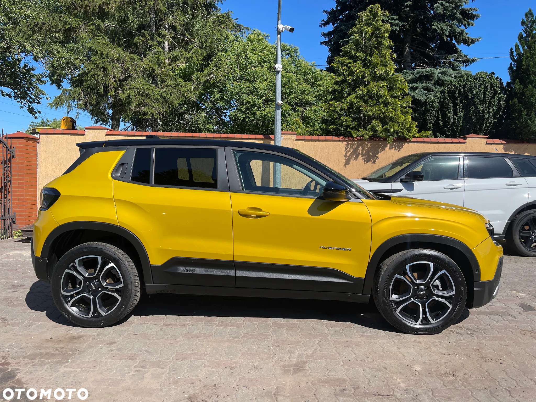 Jeep Avenger 54kWh Summit - 2