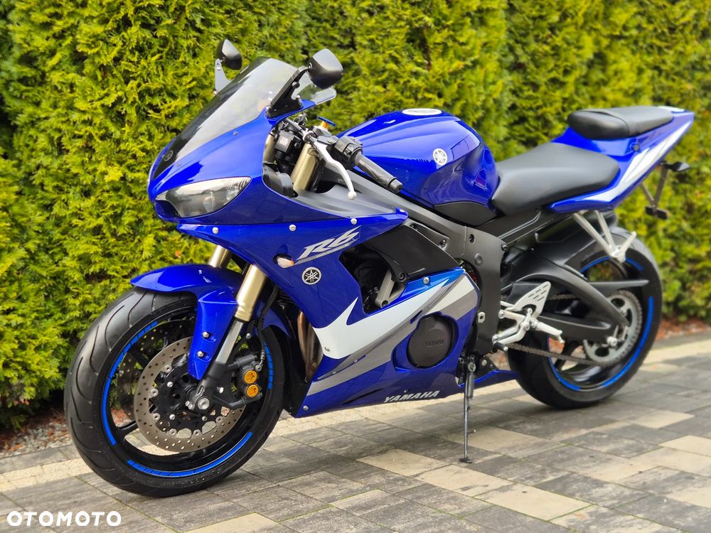 Yamaha R6 - 4