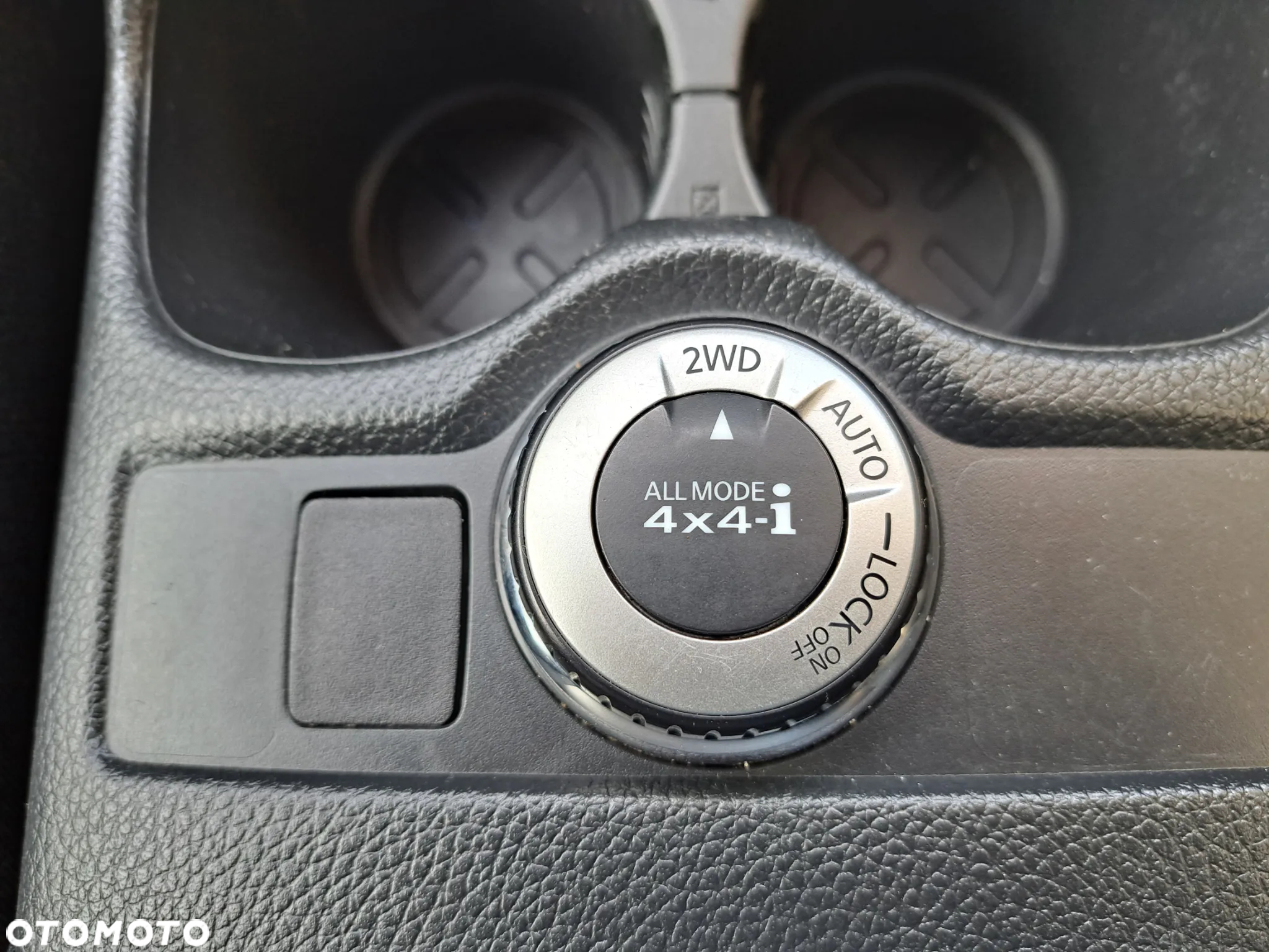Nissan X-Trail - 27