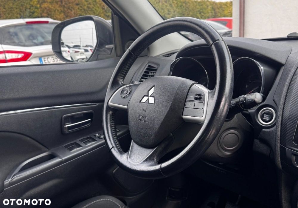 Mitsubishi ASX - 8