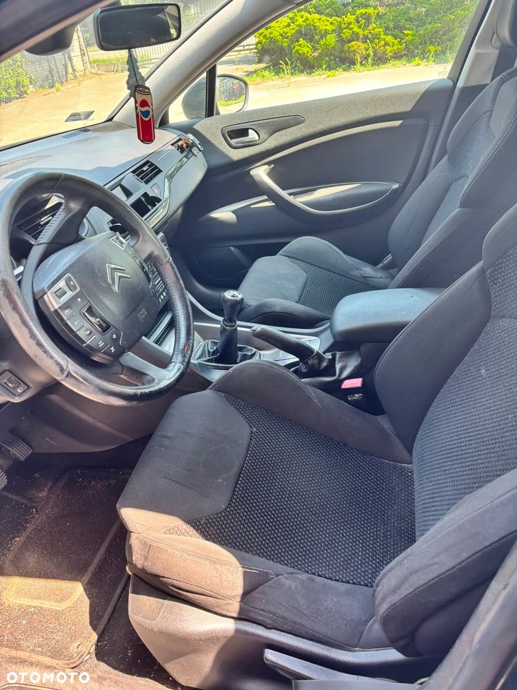 Citroën C5 1.6 HDi Attraction - 8