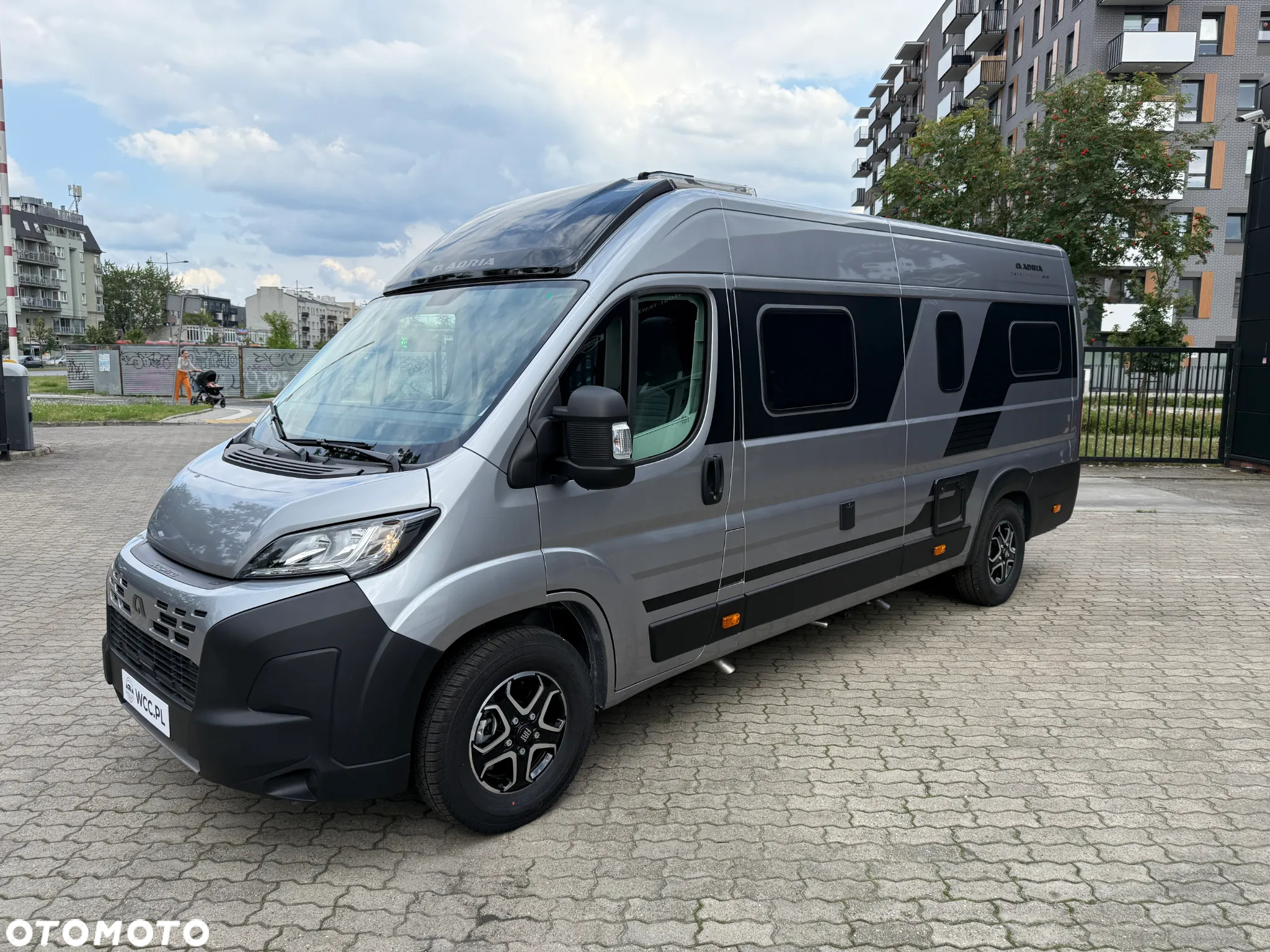 Adria Twin Supreme 640 SGX - 7