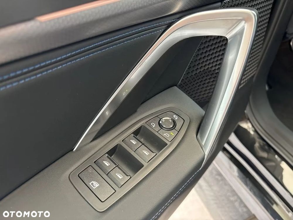 BMW X1 M35i xDrive - 24