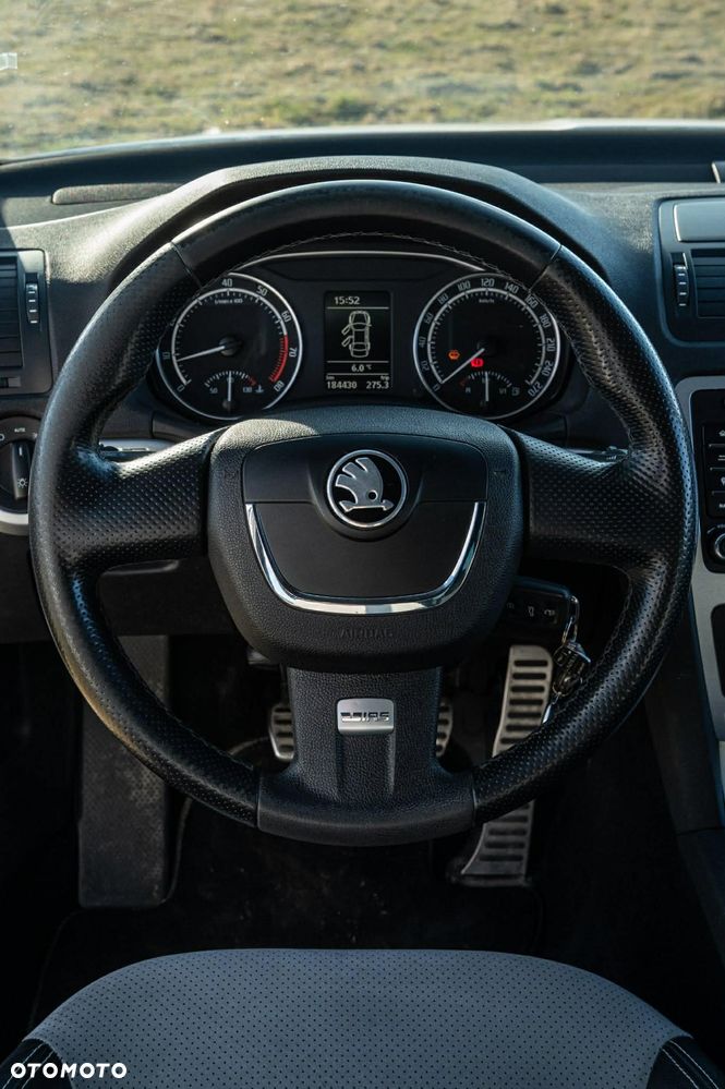 Skoda Octavia 2.0 TSI RS - 15