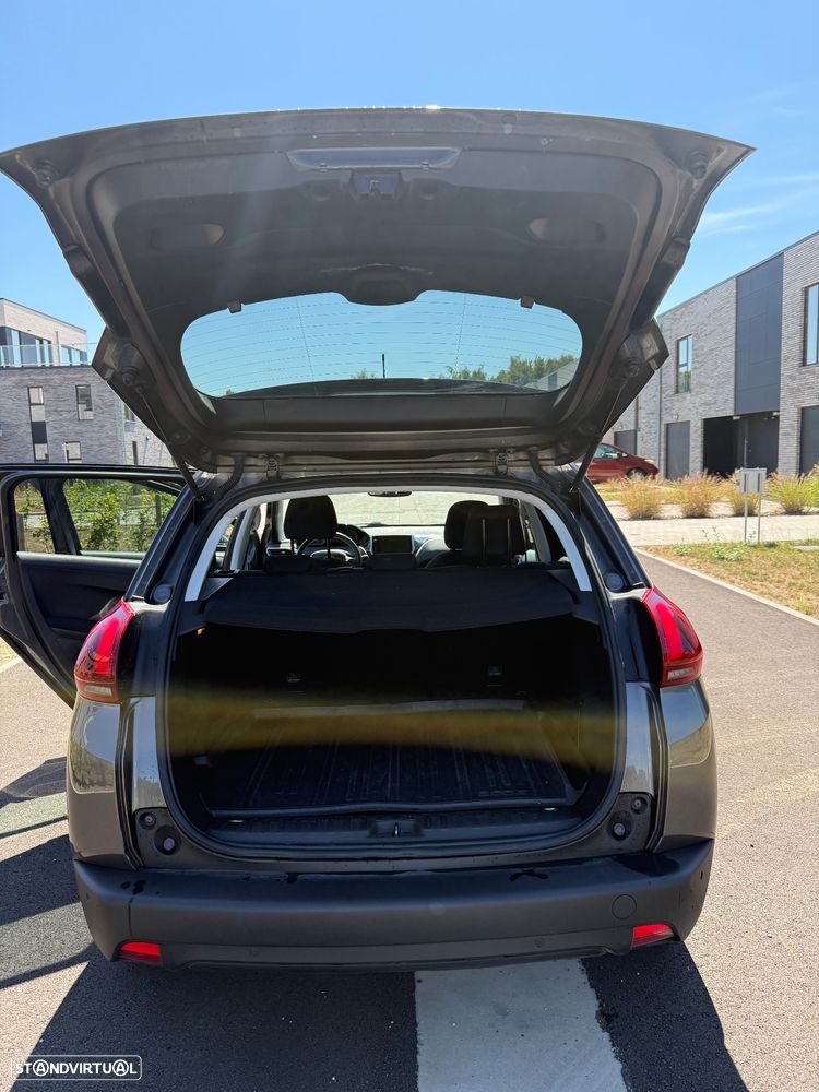 Peugeot 2008 PureTech 110 Stop&Start EAT6 Allure - 22