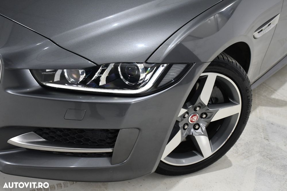 Jaguar XE 20d AWD Aut. R-Sport - 20
