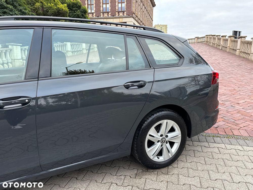 Volkswagen Golf VIII 2.0 TDI - 16