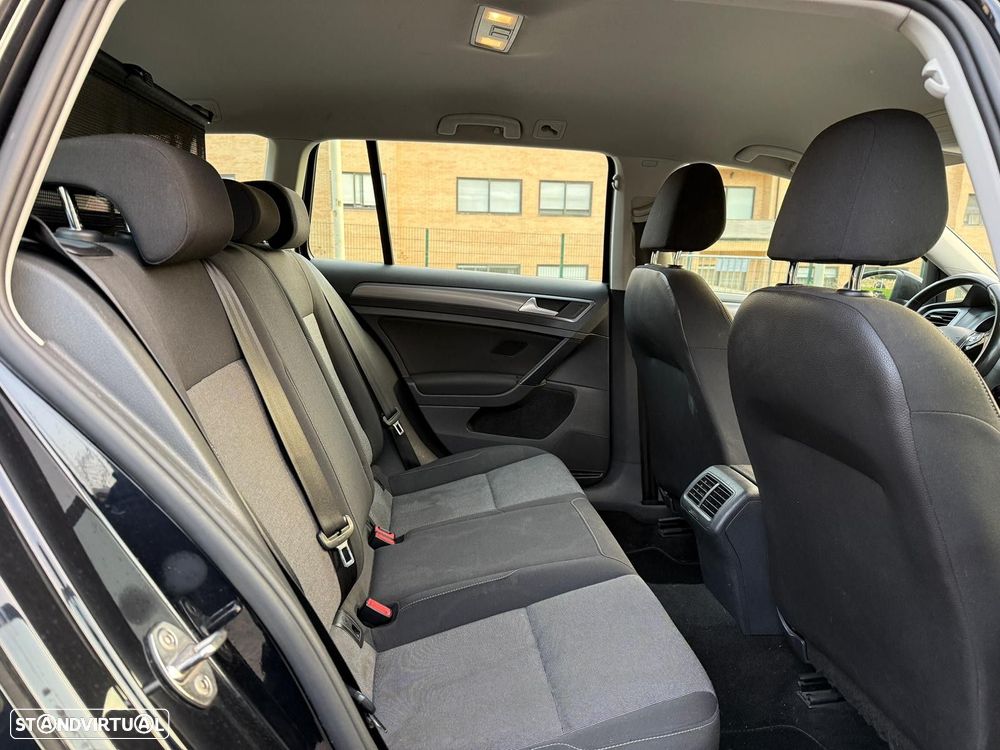 VW Golf Variant 1.6 TDi BlueMotion Confortline - 11