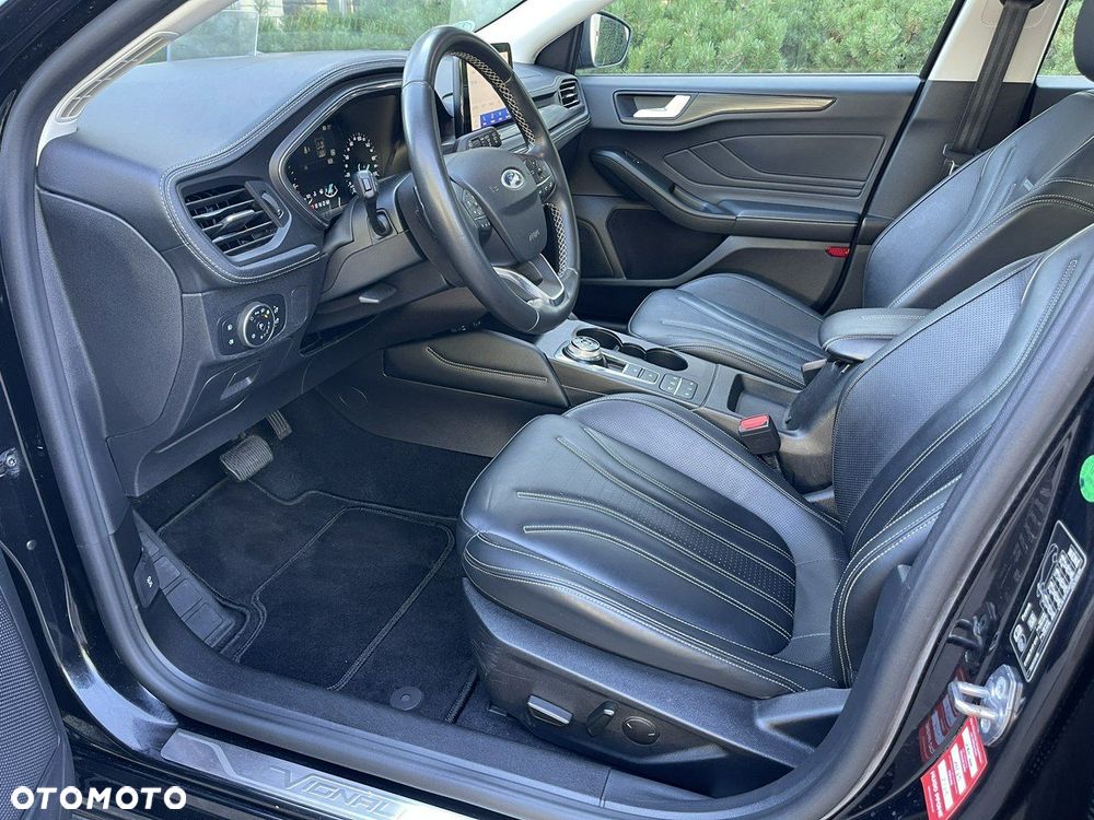 Ford Focus - 22