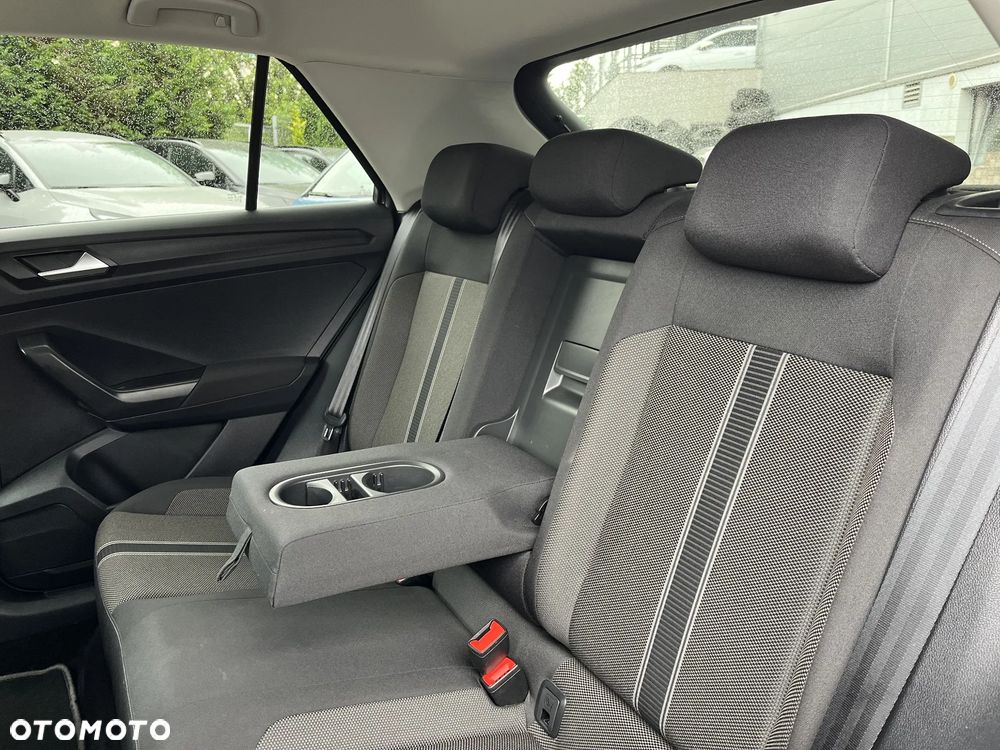 Volkswagen T-Roc 1.5 TSI ACT Advance DSG - 16