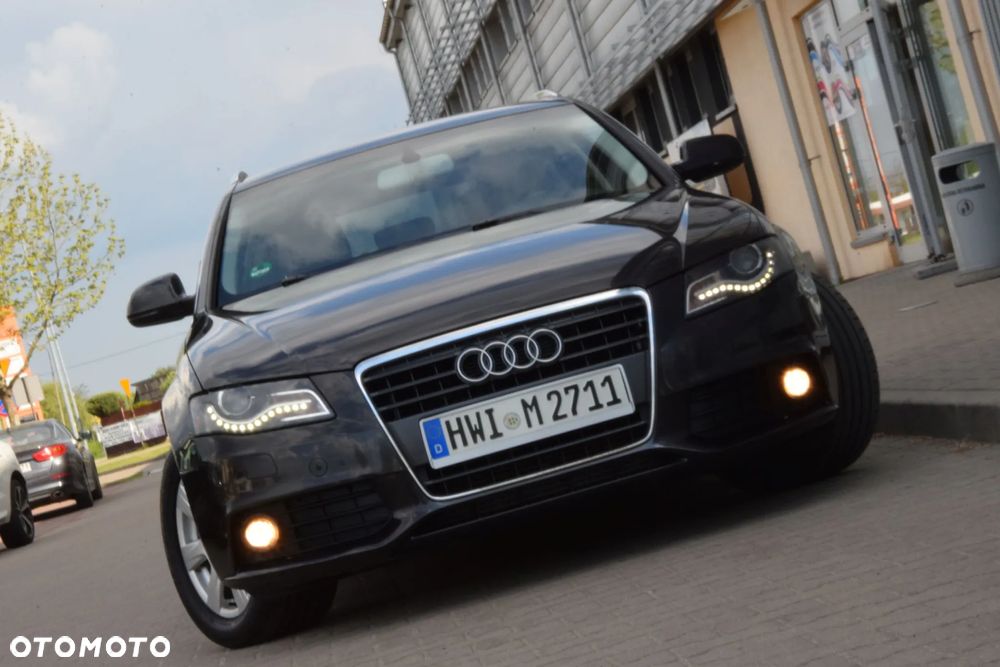 Audi A4 Avant - 5
