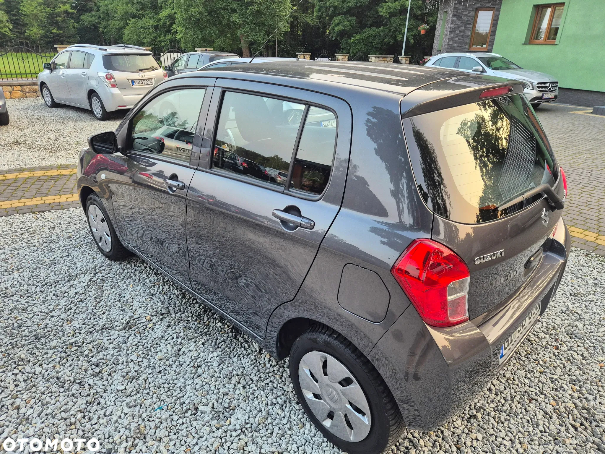 Suzuki Celerio 1.0 Comfort AGS - 5