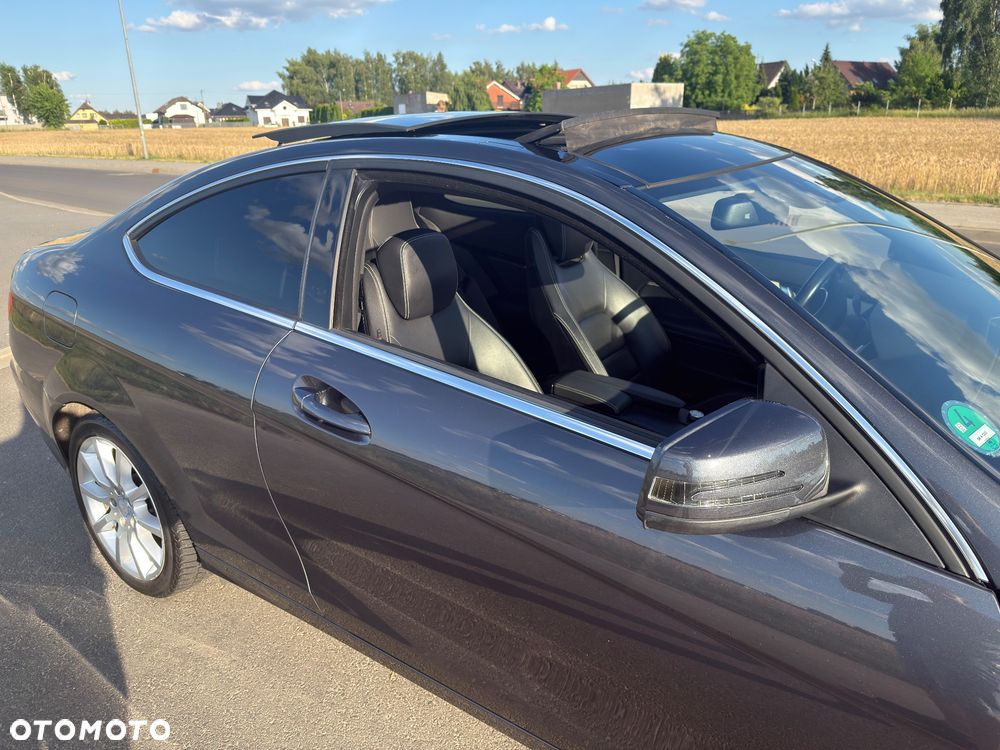 Mercedes-Benz Klasa C 180 BlueEFFICIENCY 7G-TRONIC - 17