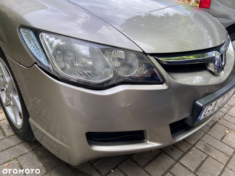 Honda Civic 1.8 Comfort - 4
