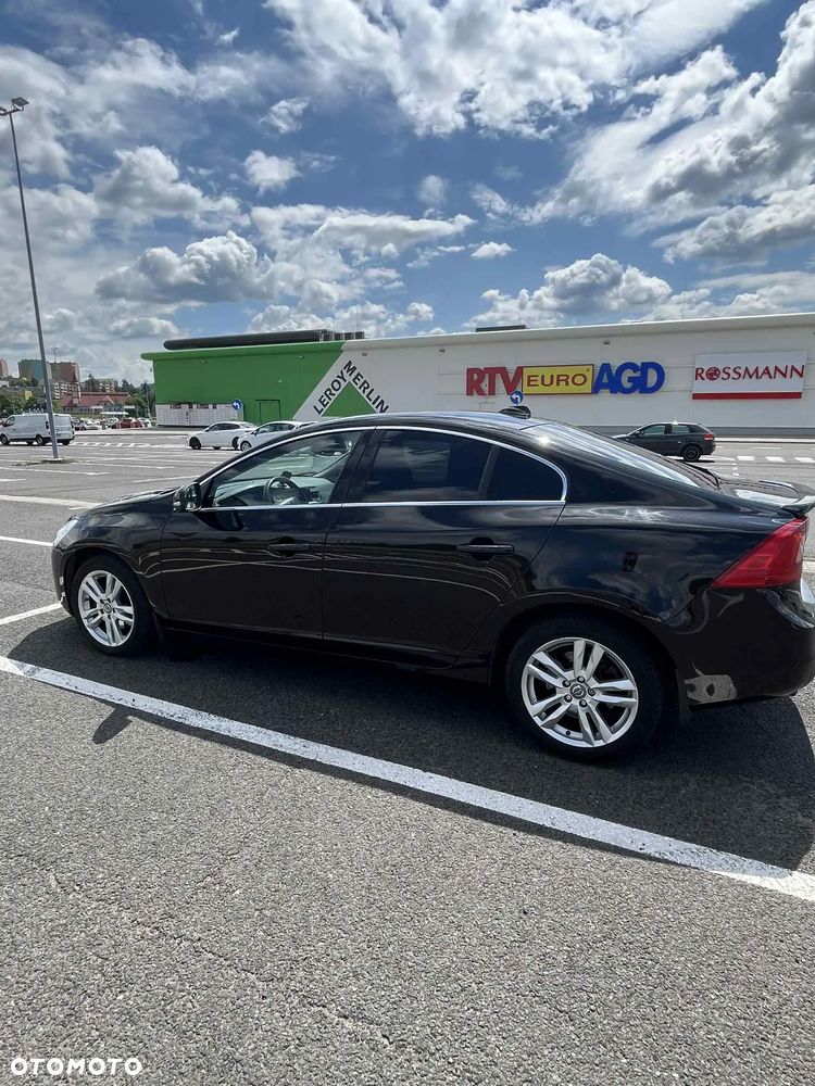 Volvo S60 - 3