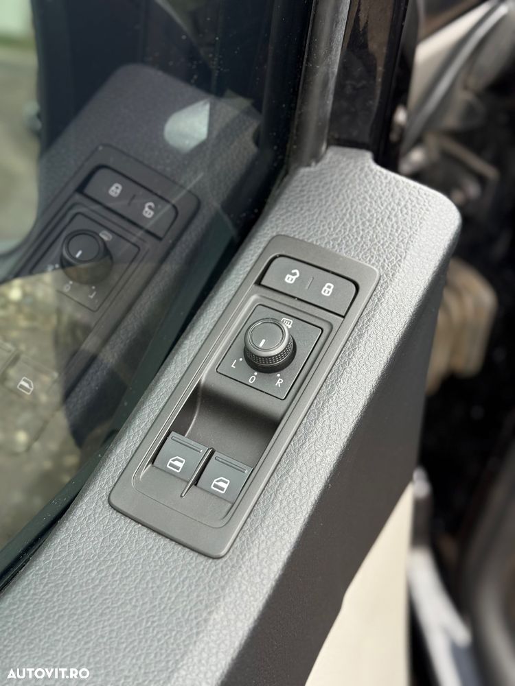 Volkswagen Caravelle LR Comfortline - 15