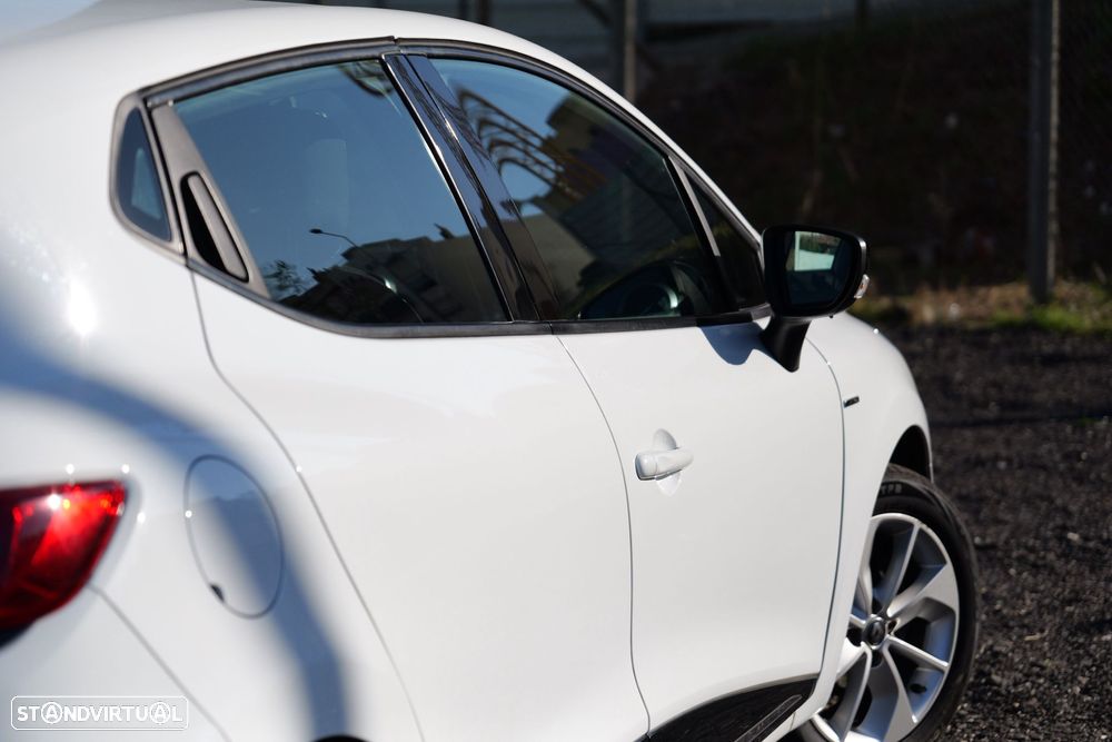Renault Clio TCe 120 EDC Limited - 18