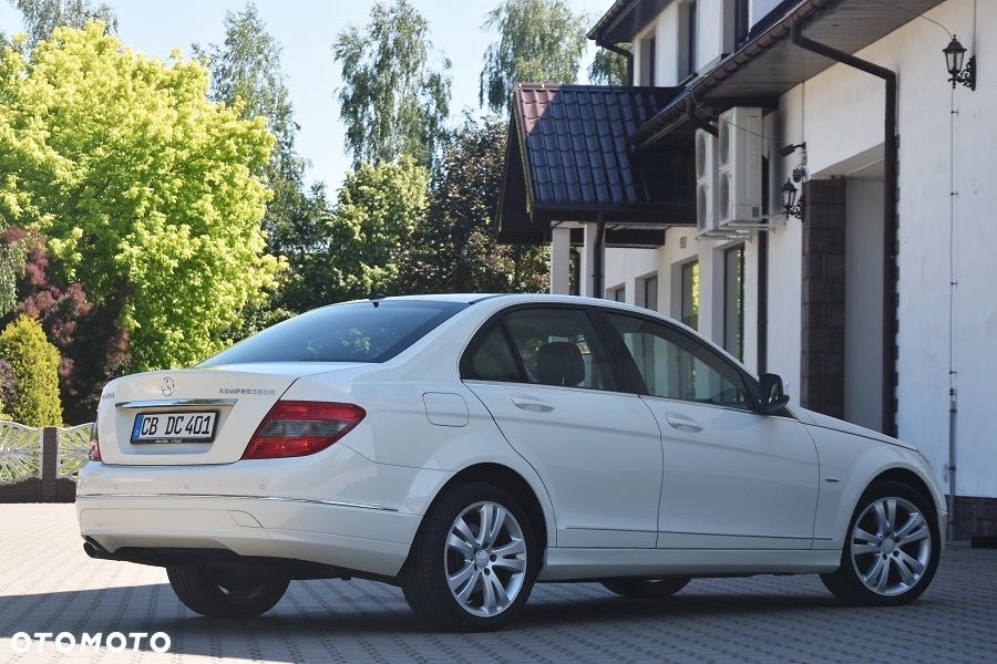 Mercedes-Benz Klasa C 200 Kompressor Automatik Avantgarde - 9