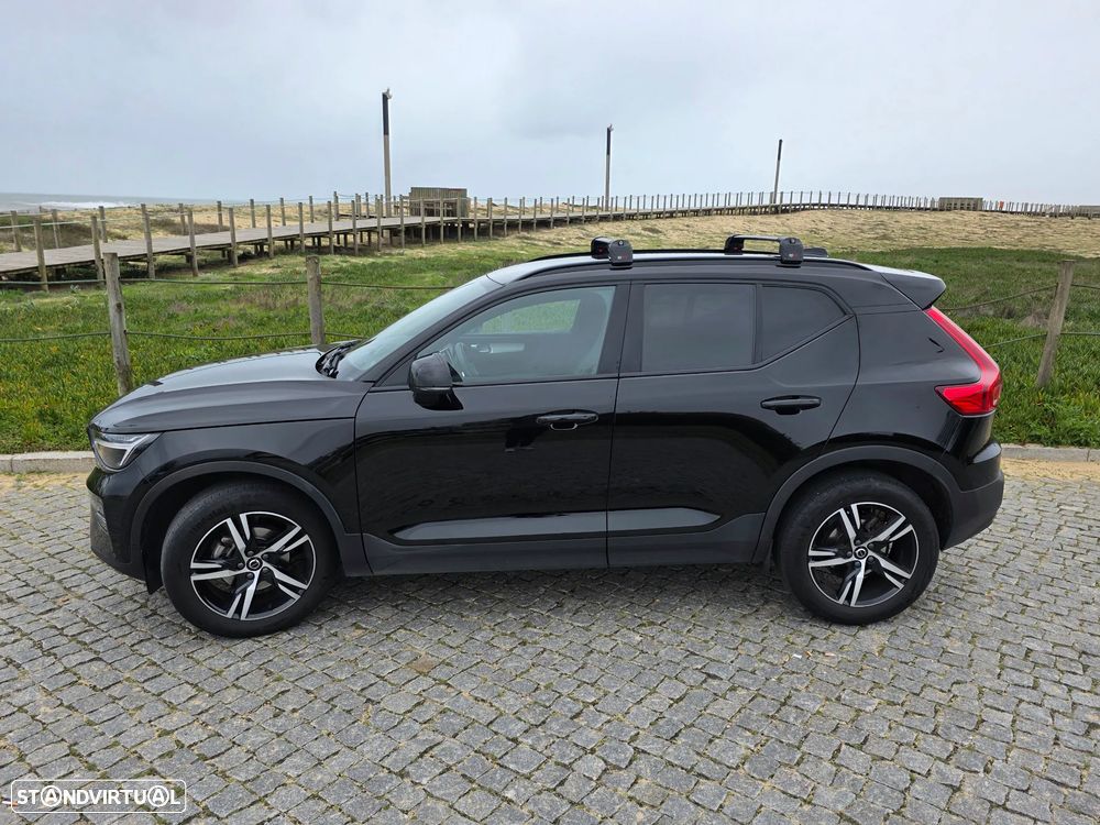Volvo XC 40 1.5 T2 Plus Dark Auto - 2