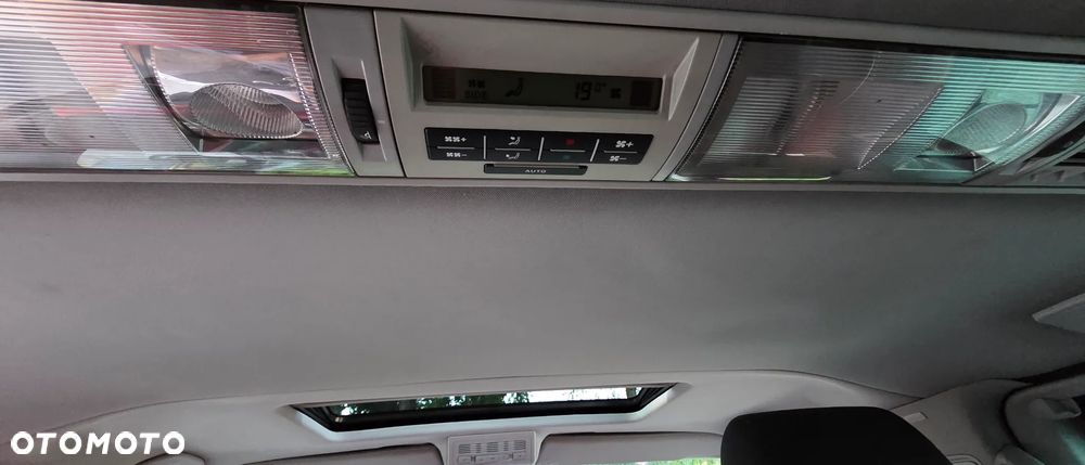 Volkswagen Multivan L1 Highline - 32