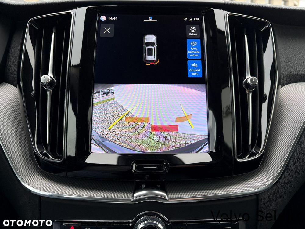 Volvo XC 60 - 12