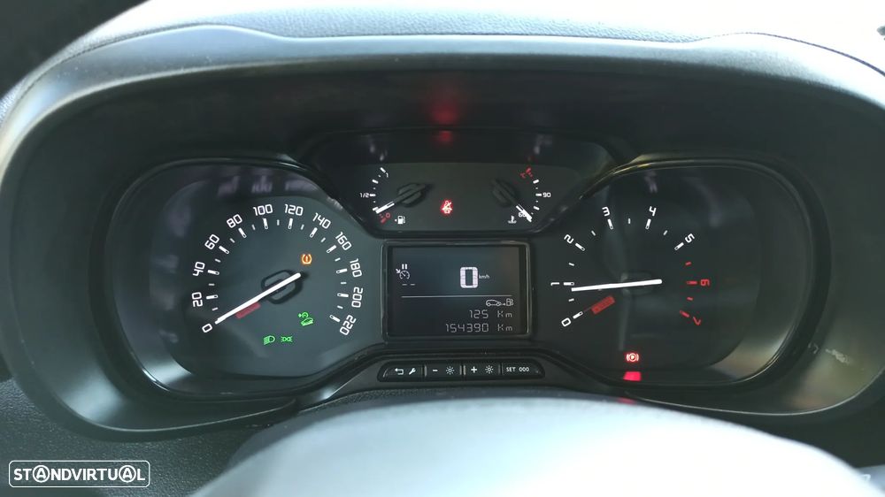 Peugeot PARTNER - 27