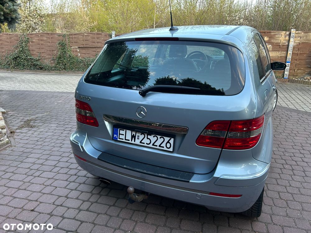 Mercedes-Benz Klasa B - 22
