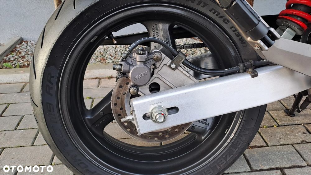 Honda Hornet - 26