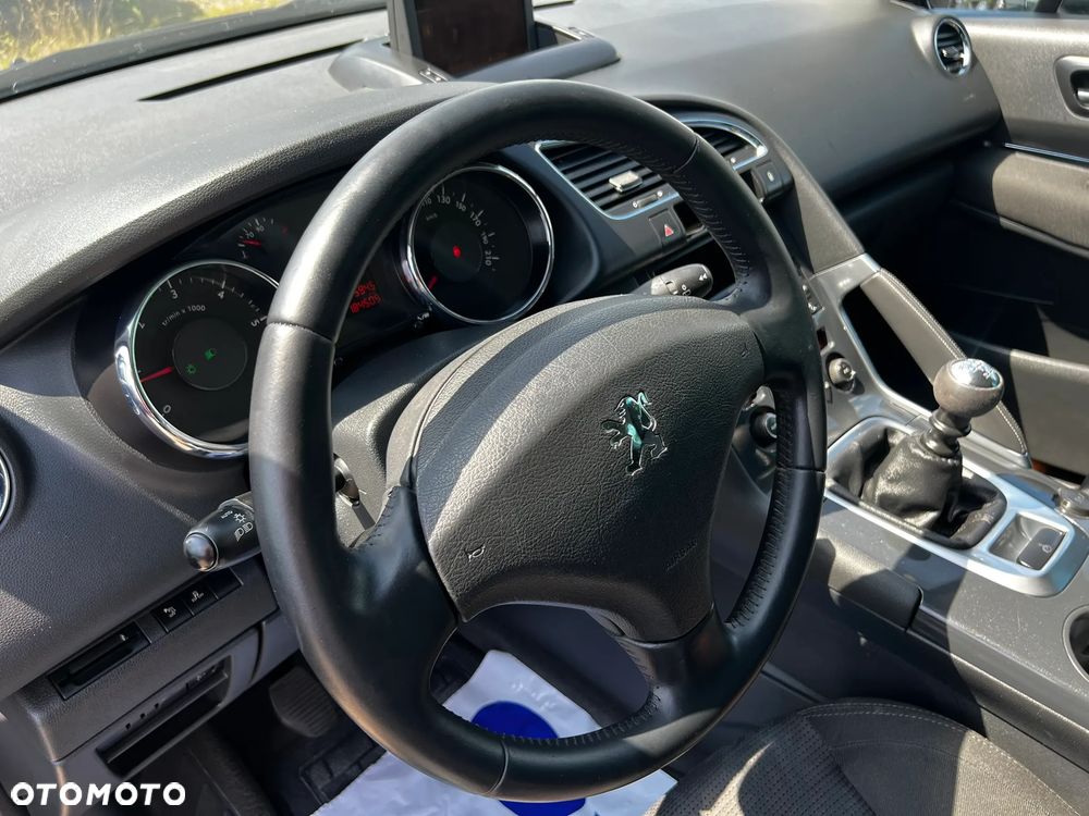 Peugeot 3008 - 13