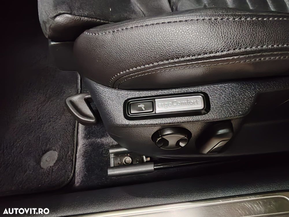 Volkswagen Passat 2.0 TDI (BlueMotion Technology) Highline - 4