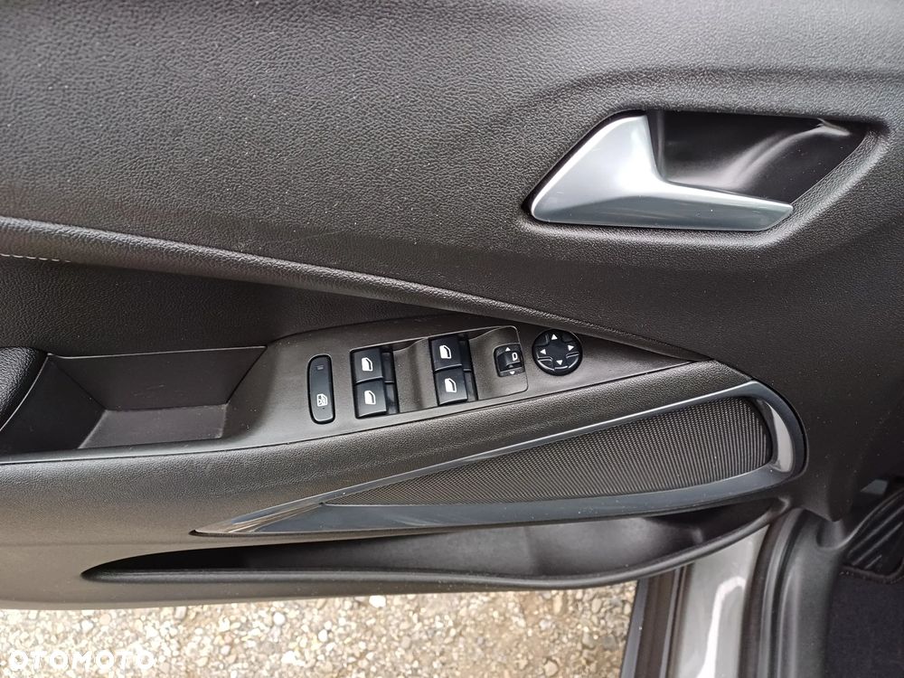 Opel Crossland X 1.2 Start/Stop Automatik Ultimate - 13