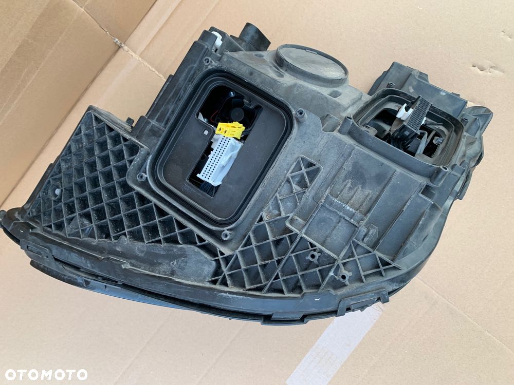 Lampa prawa przód Mercedes W213 E-klasa Multibeam - 13
