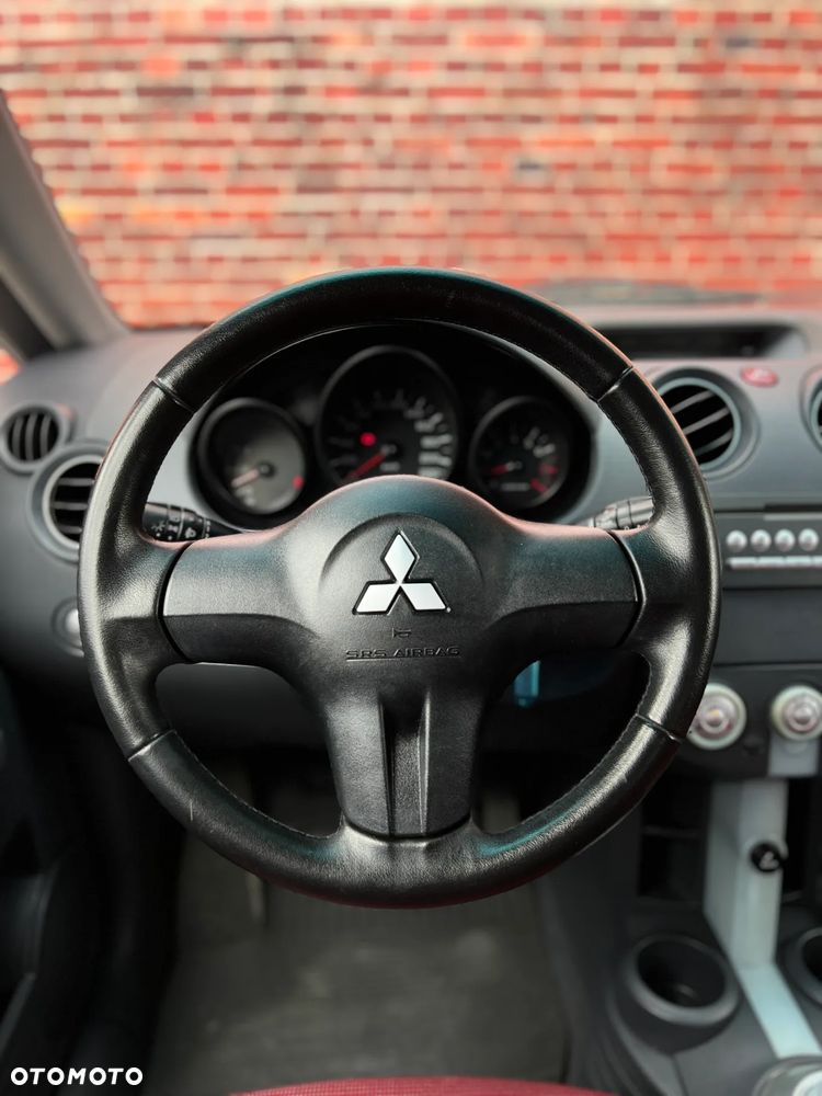 Mitsubishi Colt - 28