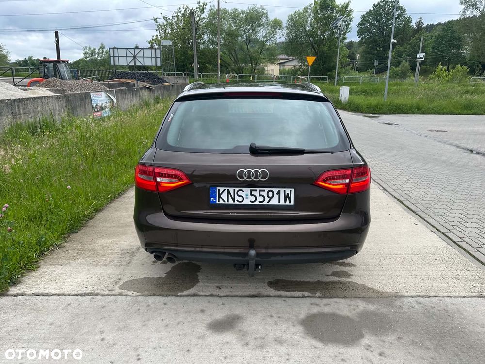 Audi A4 Avant 2.0 TDI DPF quattro Attraction - 6