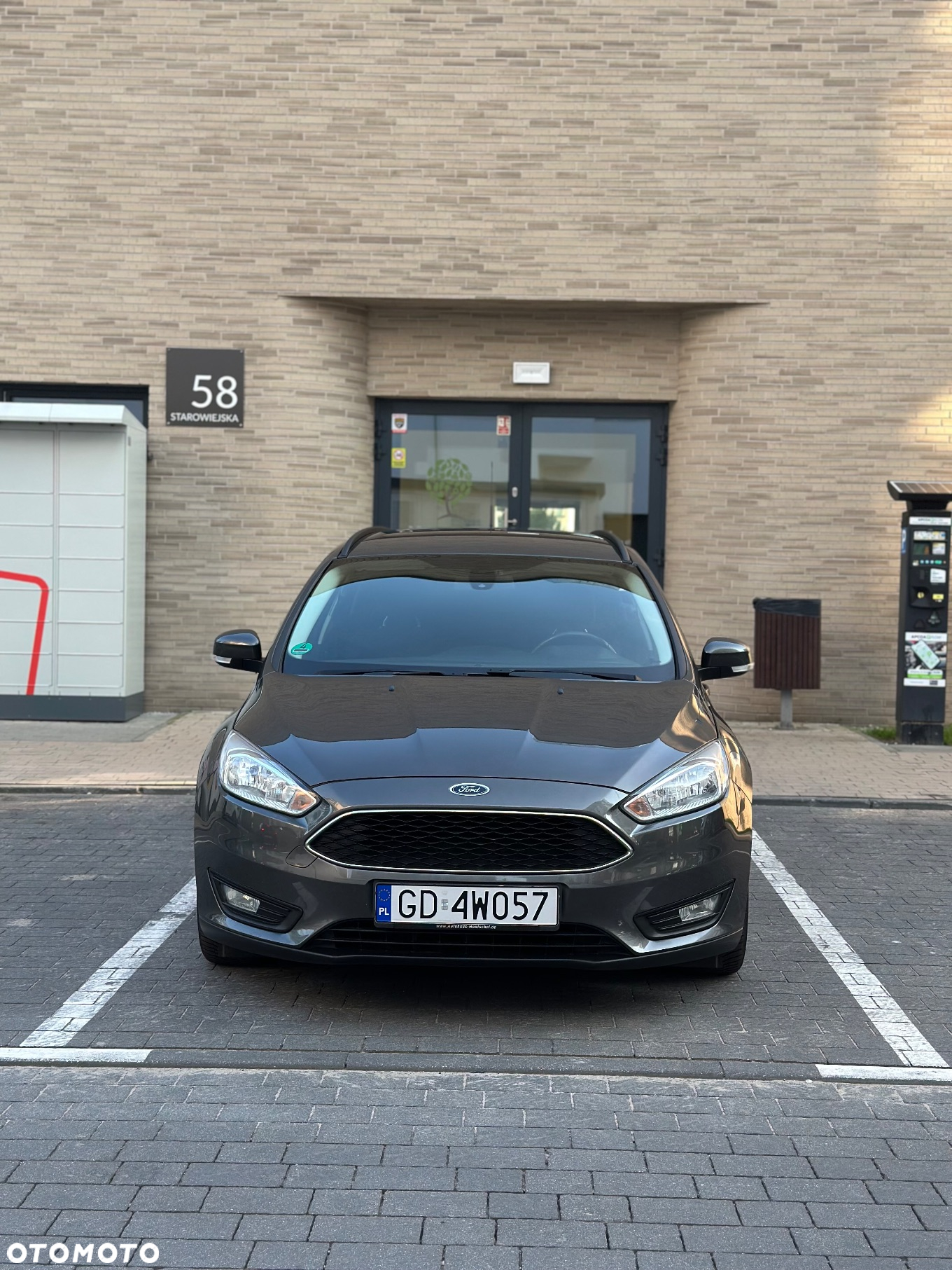 Ford Focus 1.0 EcoBoost Trend - 9