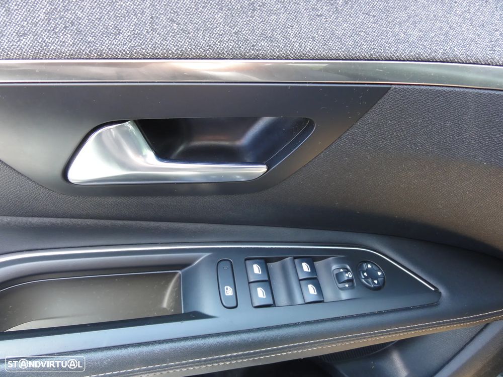 Peugeot 3008 2.0 BlueHDi GT Line EAT8 - 12